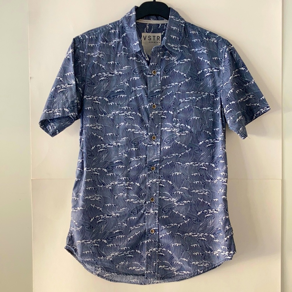 VSTR Short-sleeved Button Front Shirt